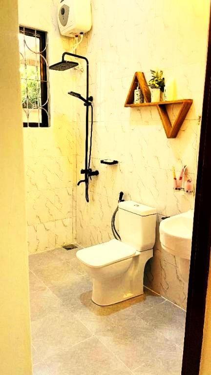 Boma la Ngombe Safi House Bed & Breakfast エクステリア 写真